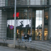 36.h_und_m